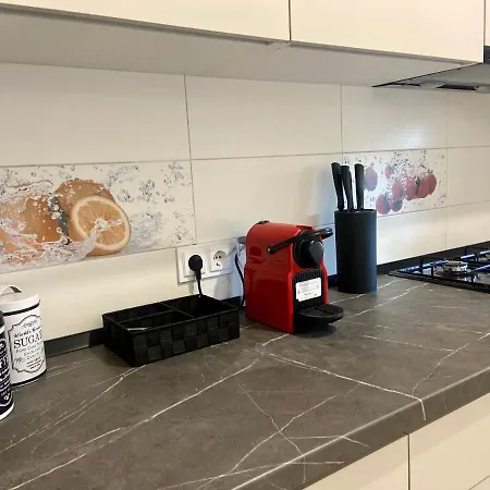 Divany - Coresi Mall Apartment Brasov