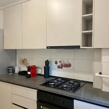 Apartment Divany - Coresi Mall *