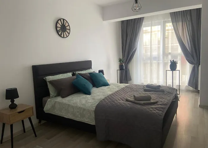 Divany - Coresi Mall Apartamento *