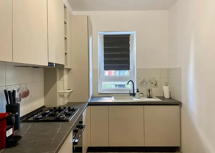 Divany - Coresi Mall